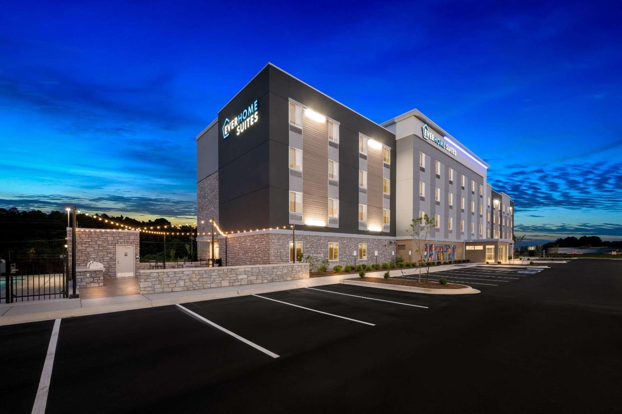 Everhome Suites Fayetteville Near Fort Bragg 外观 照片