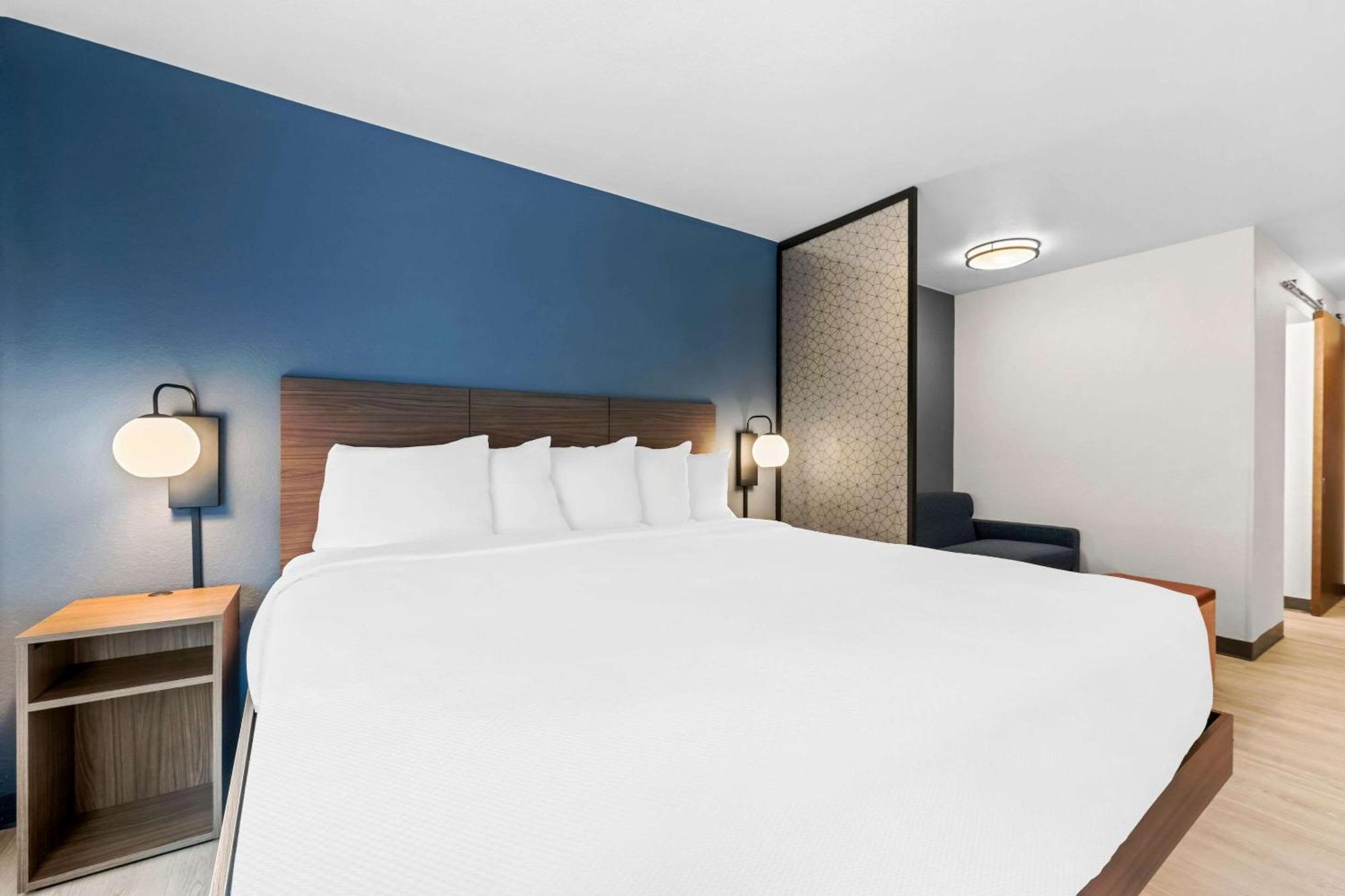 Everhome Suites Fayetteville Near Fort Bragg 外观 照片